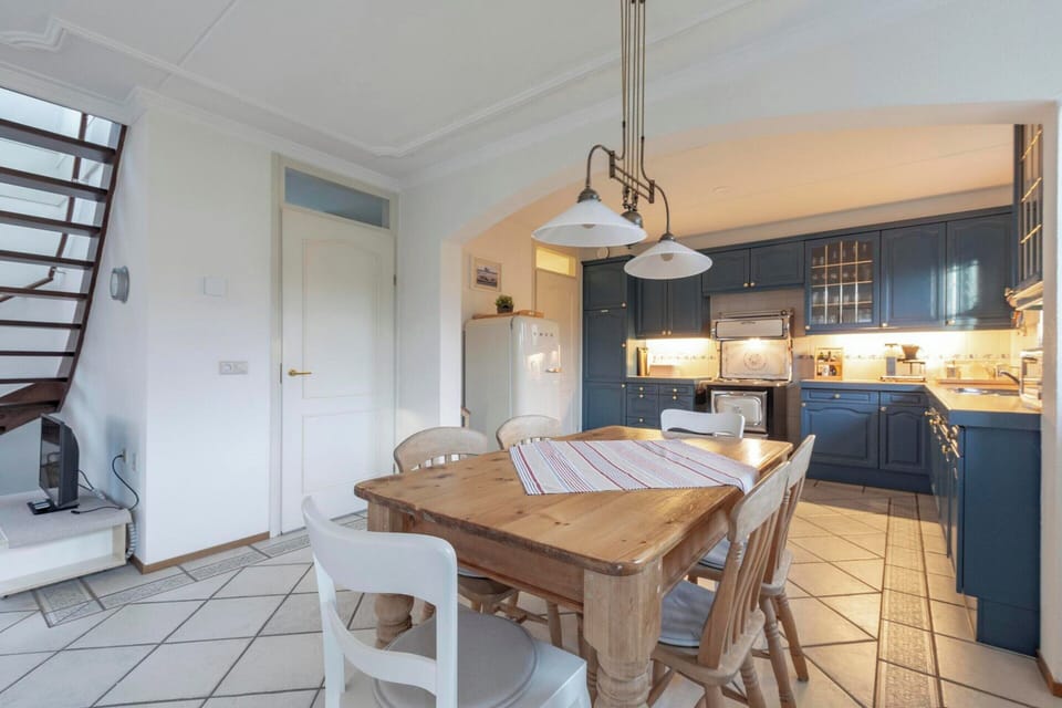 Villa | Dining