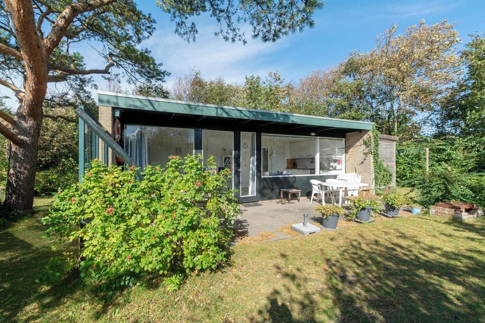 Bungalow | Exterior