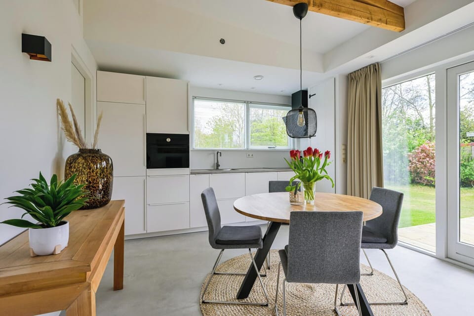 Eureka 36 Bungalow for 4-guests With Garden House in North Holland (province)