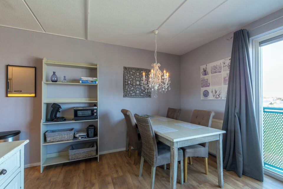 Apartment | Dining