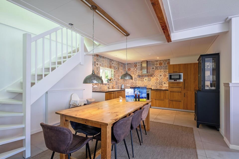 Apartment | Dining