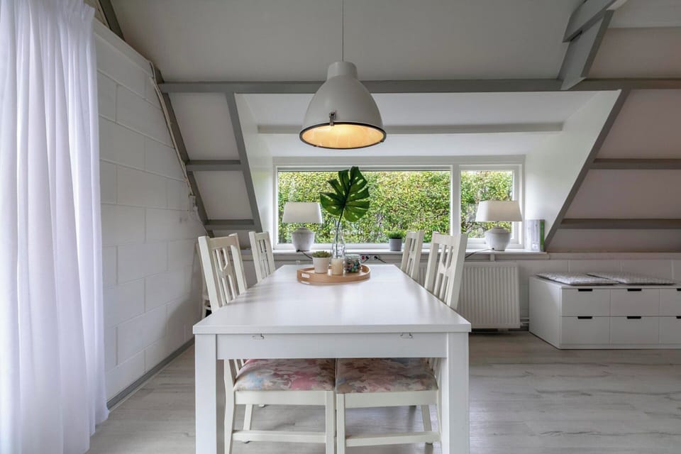 House | Dining