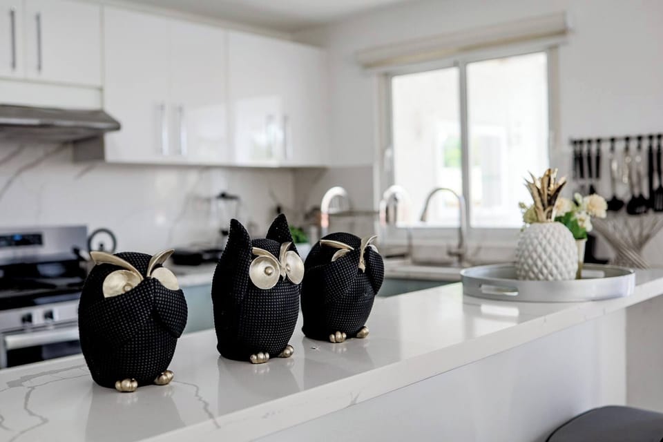 Villa, 4 Bedrooms, Private Pool, Garden View | Private kitchen