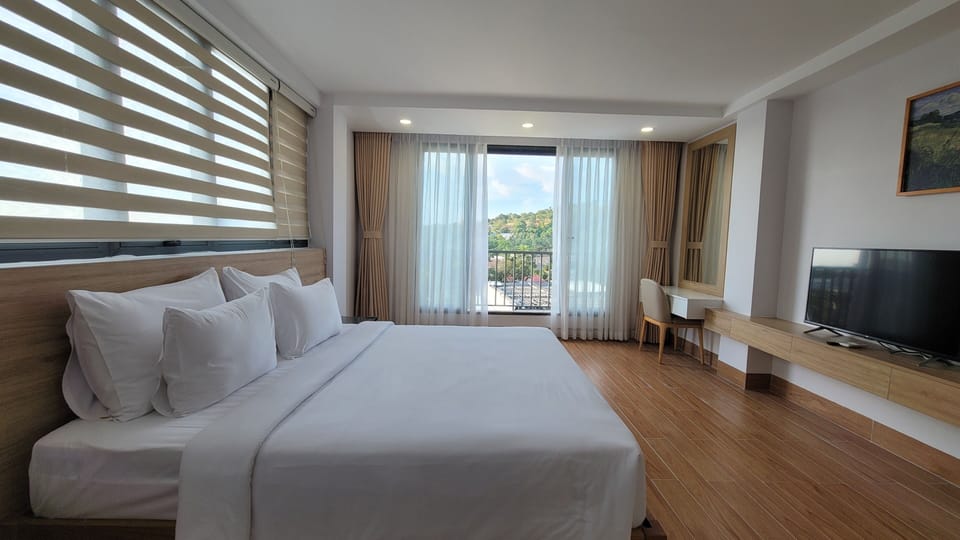 Family Double Room, 2 Bedrooms, Hill View | In-room safe, desk, blackout drapes, free WiFi