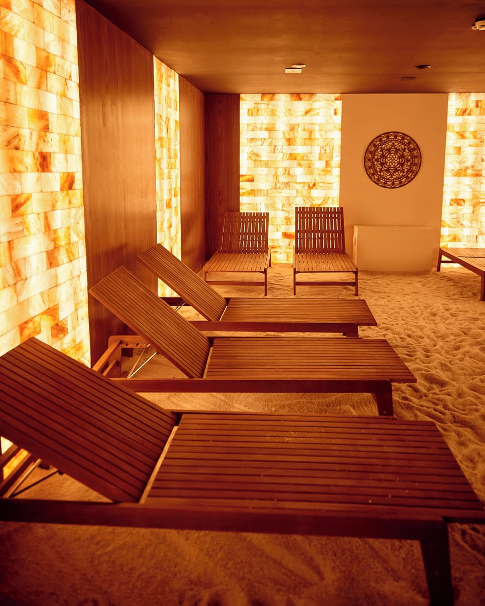 Steam room 