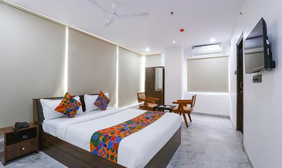 Deluxe Room | Egyptian cotton sheets, premium bedding, in-room safe, free WiFi