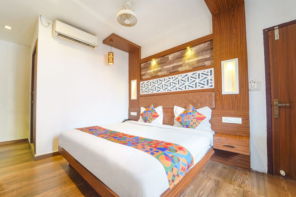 Premium Room | Egyptian cotton sheets, premium bedding, in-room safe, free WiFi