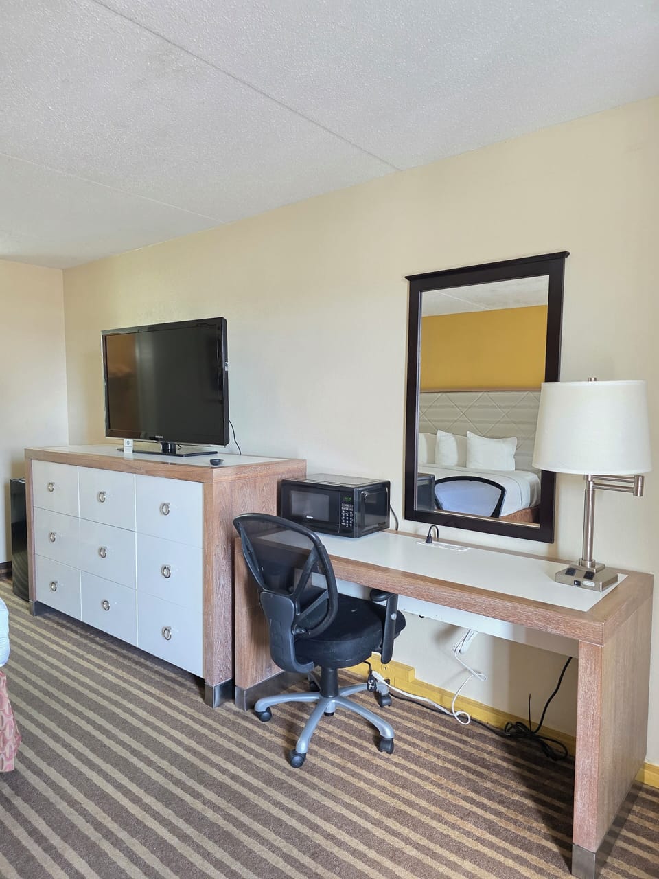 Standard Double Room, 2 Double Beds | Premium bedding, pillowtop beds, in-room safe, desk