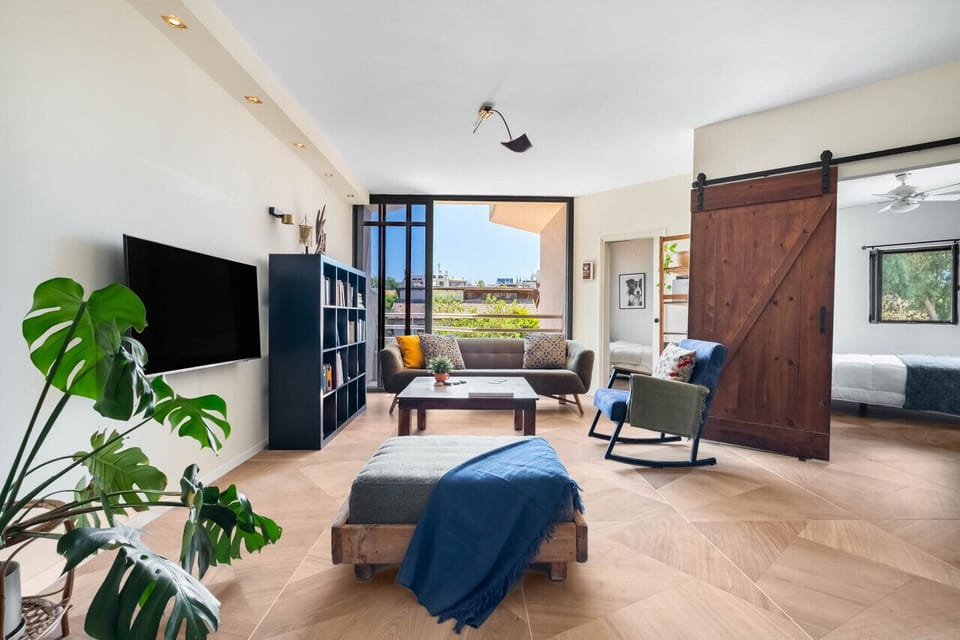 Apartment, Balcony | Interior