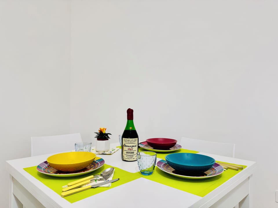 Classic Apartment, 1 Bedroom, Kitchen | Living area | 32-inch LED TV with digital channels