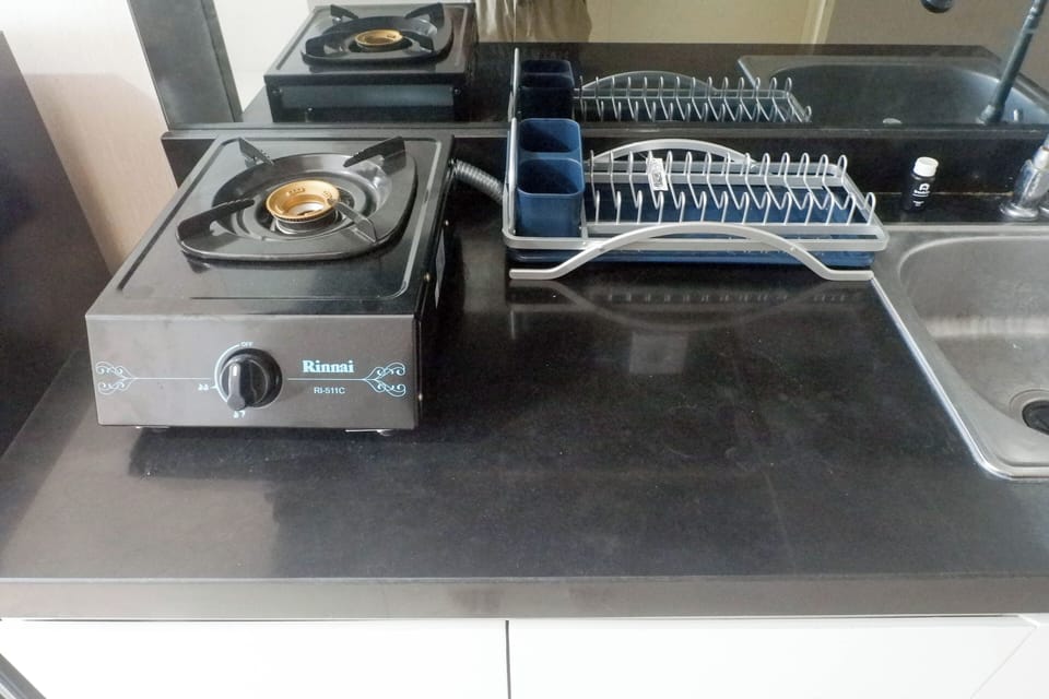 Deluxe Studio | Private kitchen | Fridge, stovetop, rice cooker