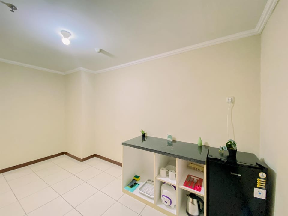 Studio | Desk, free WiFi
