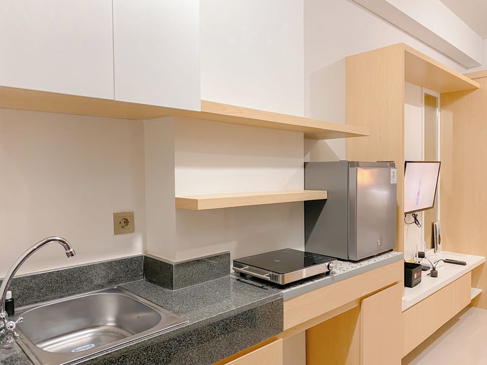 Studio | Private kitchen | Mini-fridge, stovetop, rice cooker