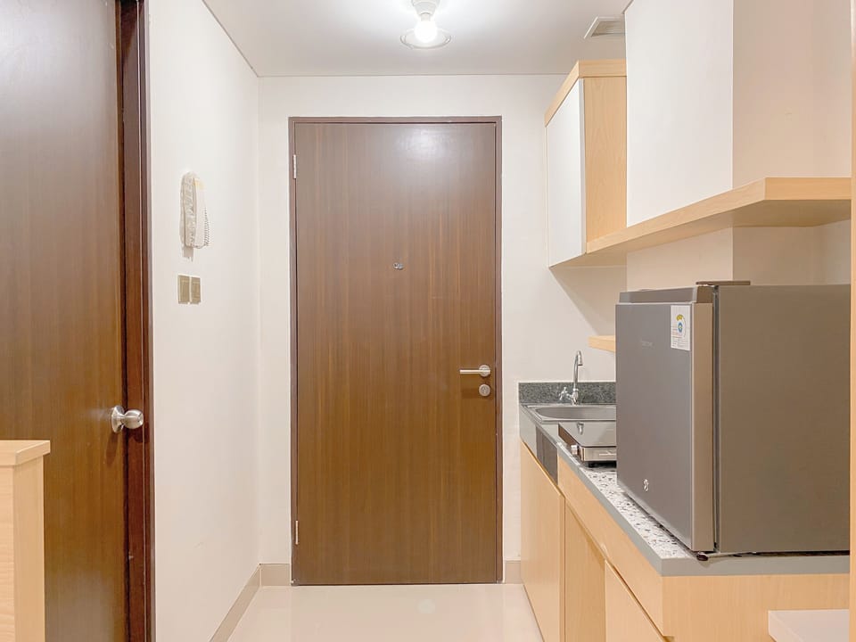 Studio | Private kitchen | Mini-fridge, stovetop, rice cooker