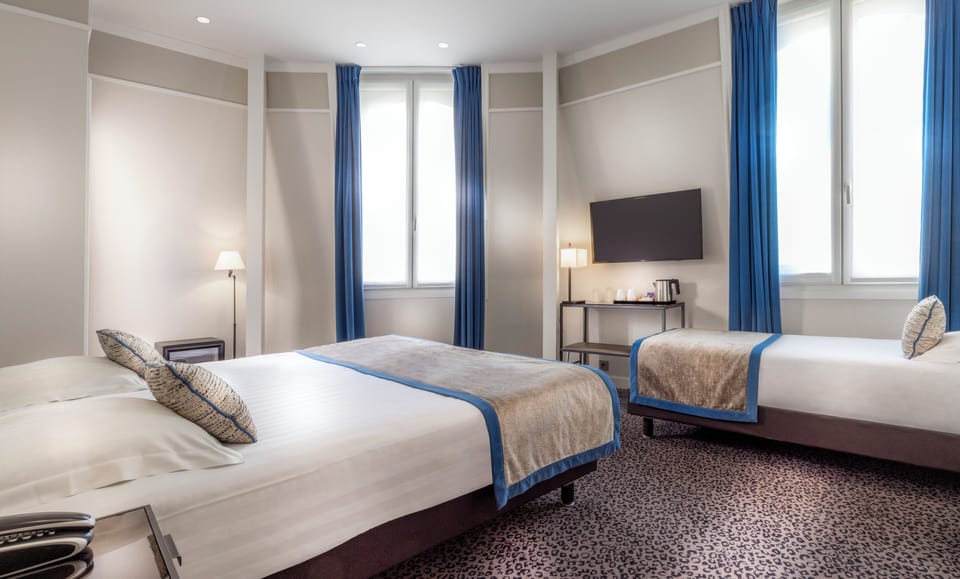 Prestige Triple Room | 1 bedroom, premium bedding, minibar, in-room safe