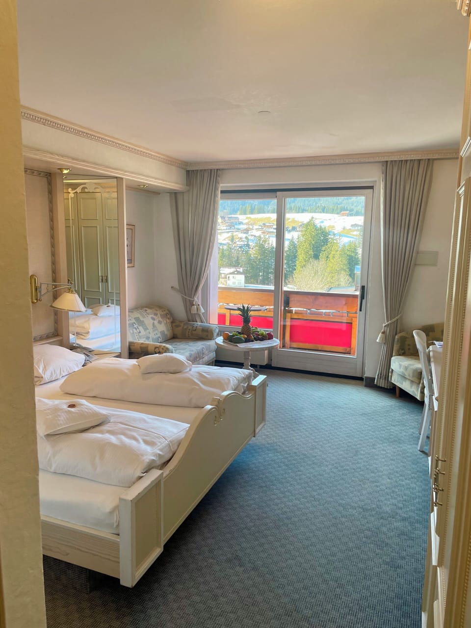 Standard Double Room, Mountain View | Living area | 35-inch flat-screen TV with satellite channels, toys