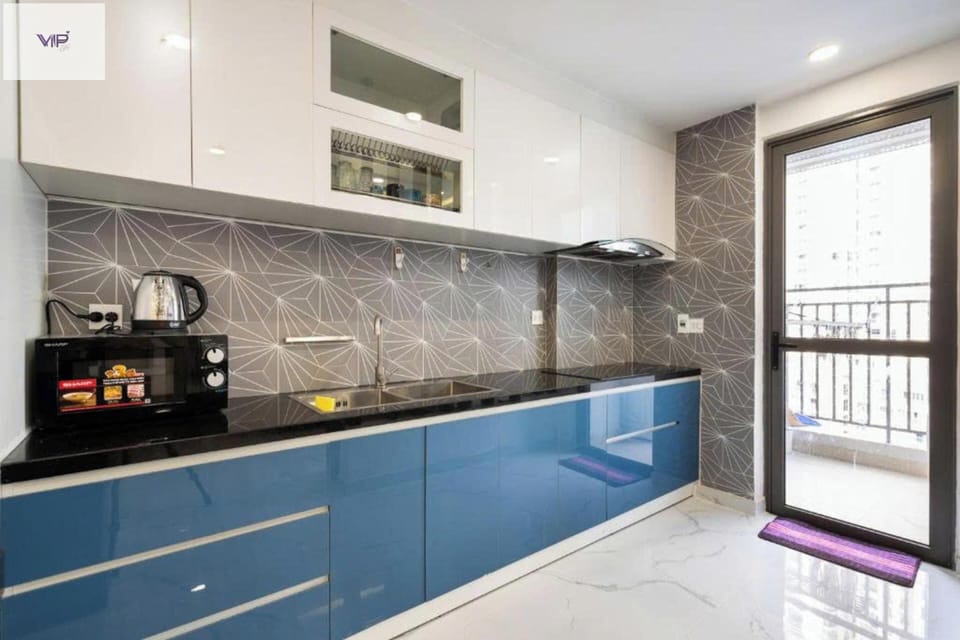Gallery Apartment, 1 Bedroom, Patio, City View | Private kitchen | Fridge, microwave, stovetop, rice cooker