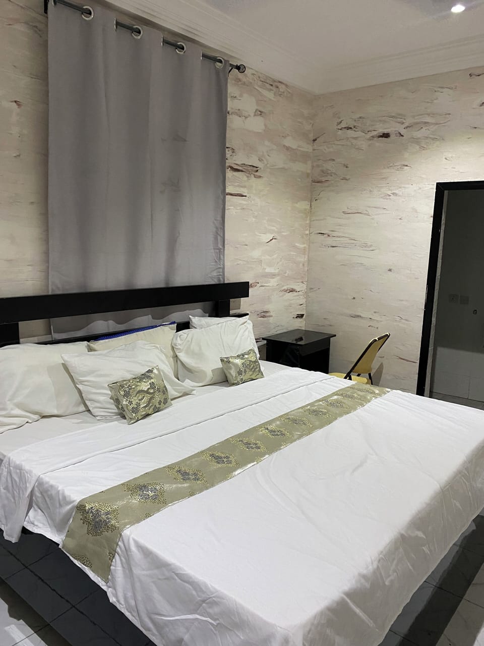 Superior Double Room | Desk, laptop workspace, WiFi (free)