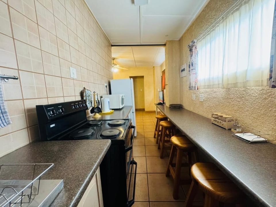 Room, 2 Bedrooms, Accessible, Smoking | Interior