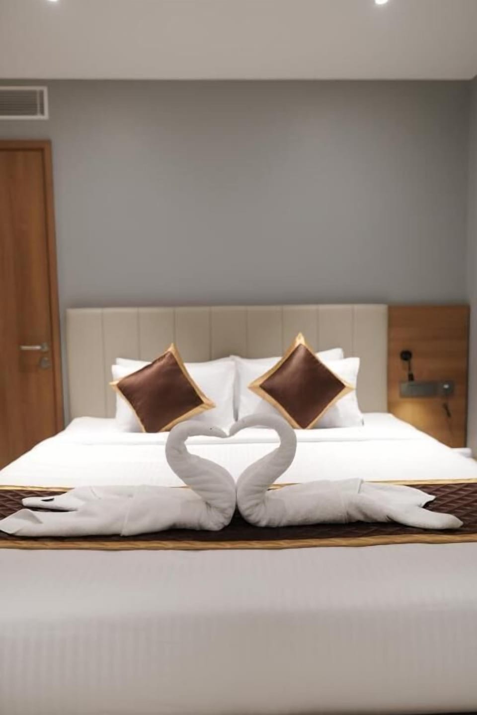 Executive Suite | Soundproofing, WiFi (free)