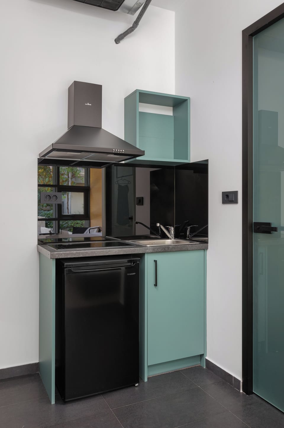 Private kitchenette