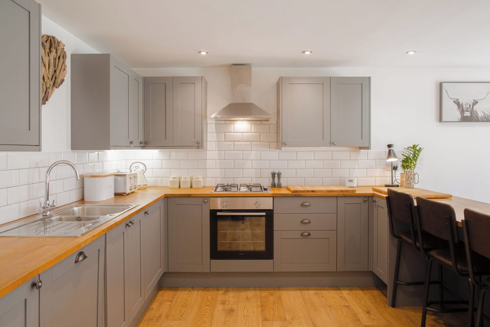 House, Garden View | Private kitchen | Electric kettle