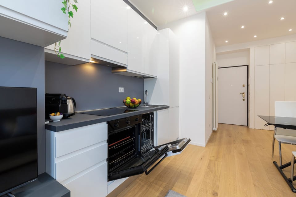 Comfort Apartment | Private kitchen | Fridge, oven, stovetop, dishwasher