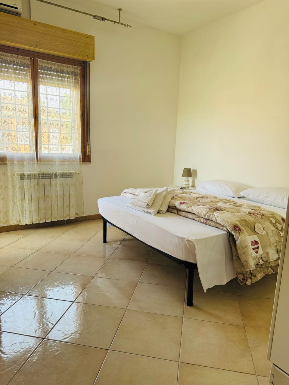 Basic Double Room, Balcony | WiFi (free)