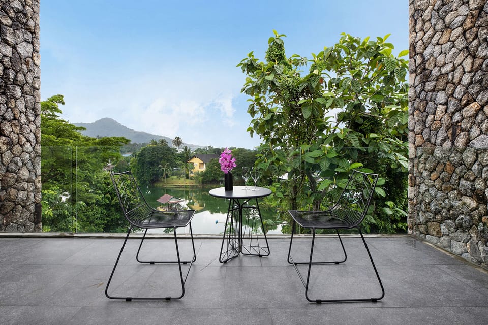 Design Villa, 4 Bedrooms, Private Pool, Lake View | View from room
