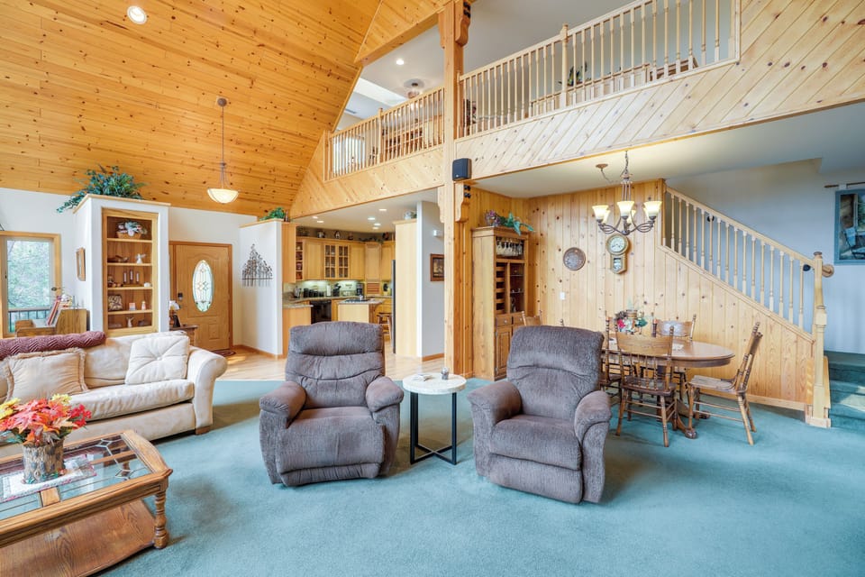 House (3 Bedrooms) | Interior