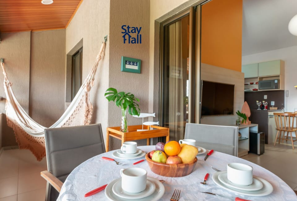 Apartment | Dining