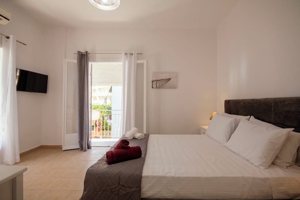 Deluxe Apartment | 2 bedrooms, free WiFi