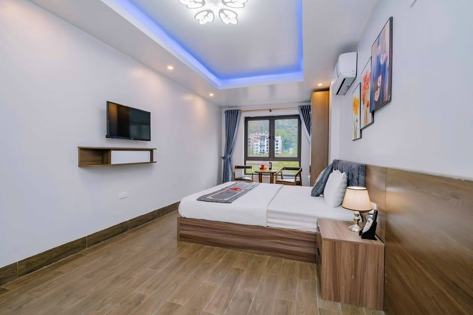 Individually furnished, desk, laptop workspace, soundproofing