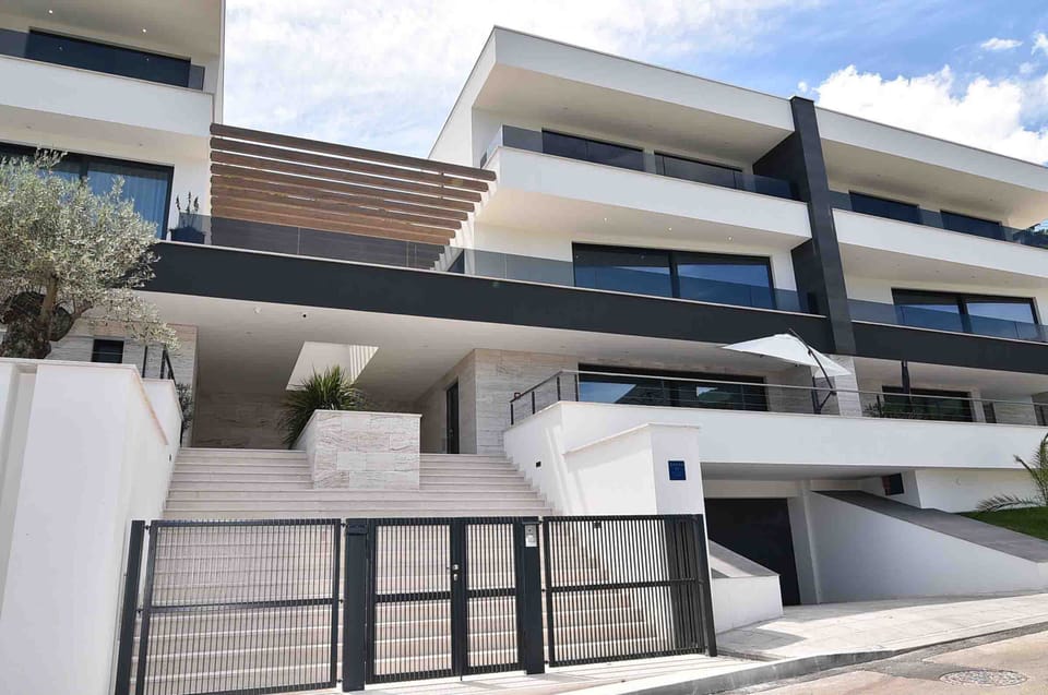 House, Smoking | 2 bedrooms