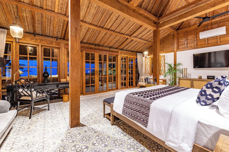 Sidem Suite | 1 bedroom, in-room safe, individually decorated, desk