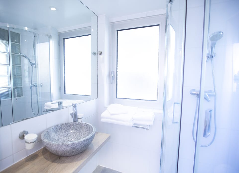 Free toiletries, hair dryer, towels