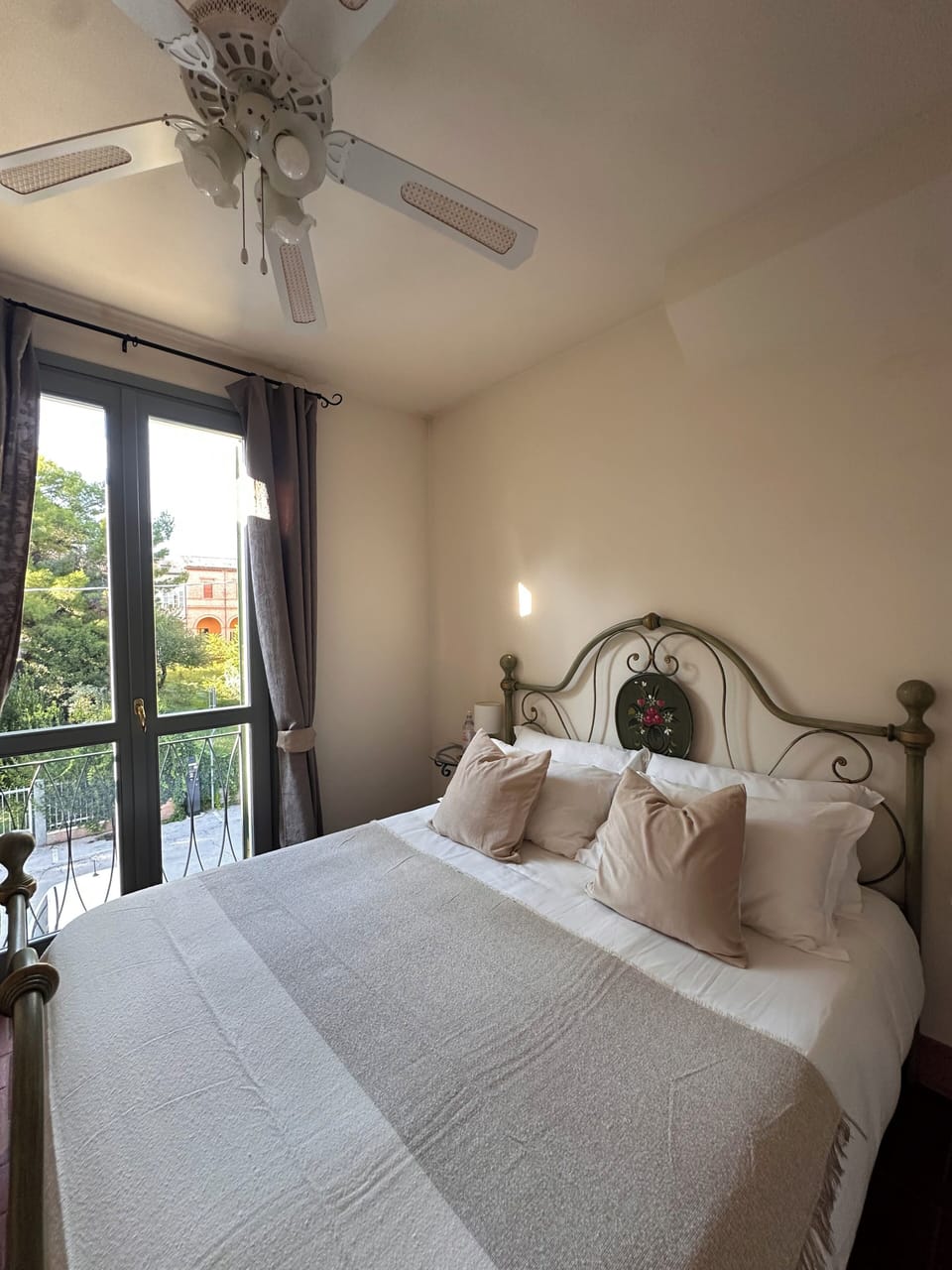 Triple Room, 2 Bedrooms | Minibar, desk, laptop workspace, free WiFi