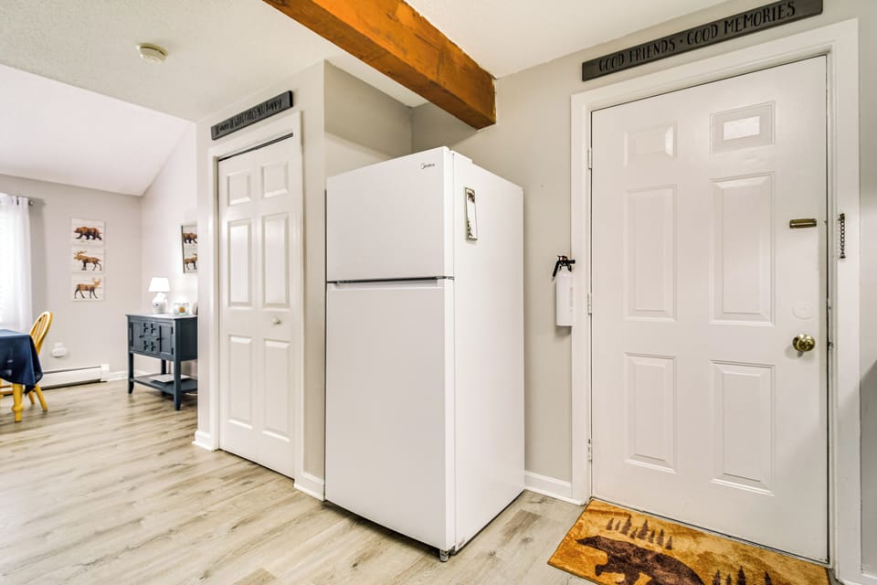 Apartment (1 Bedroom) | Interior