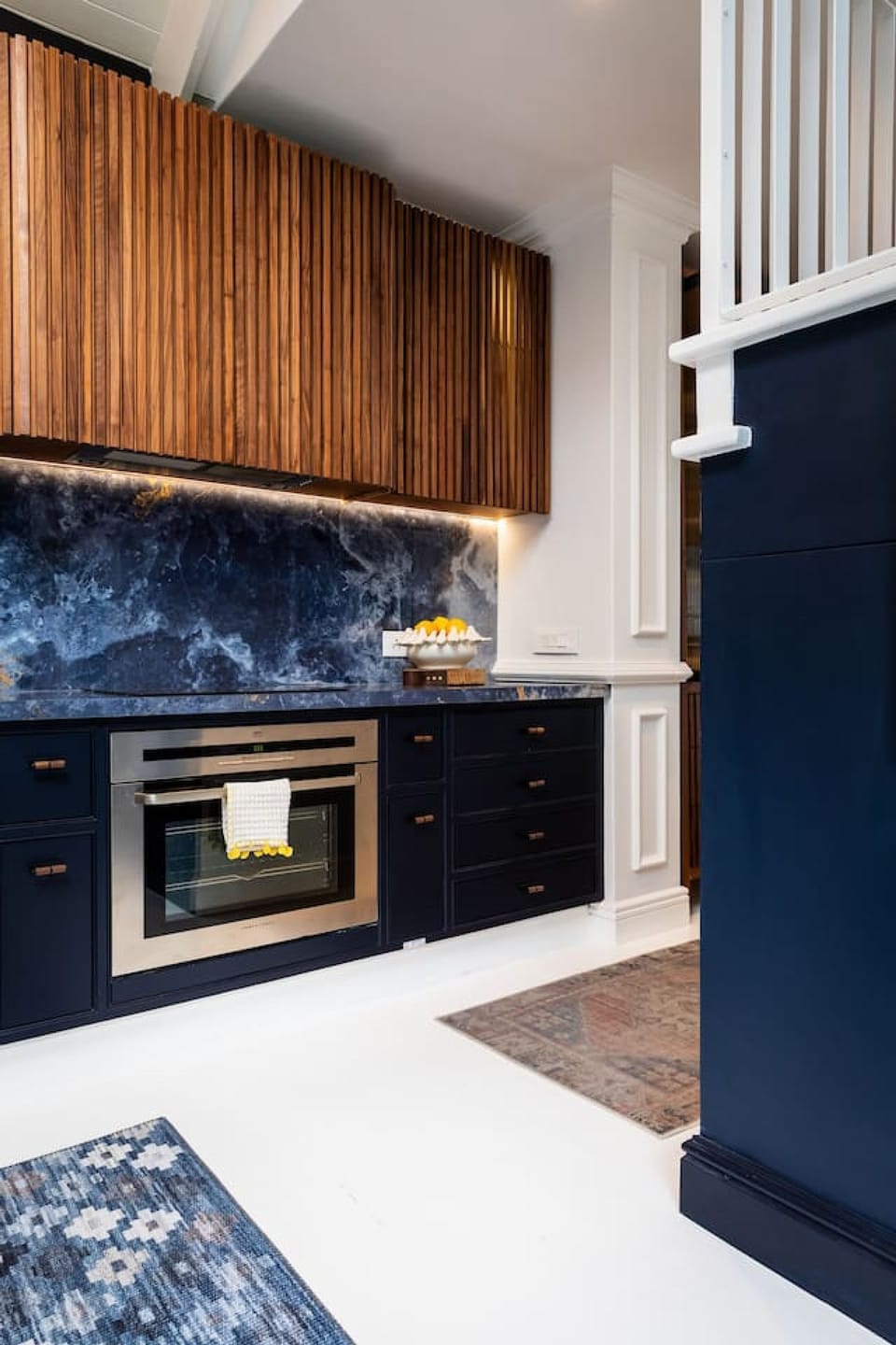 House | 2 bedrooms, desk