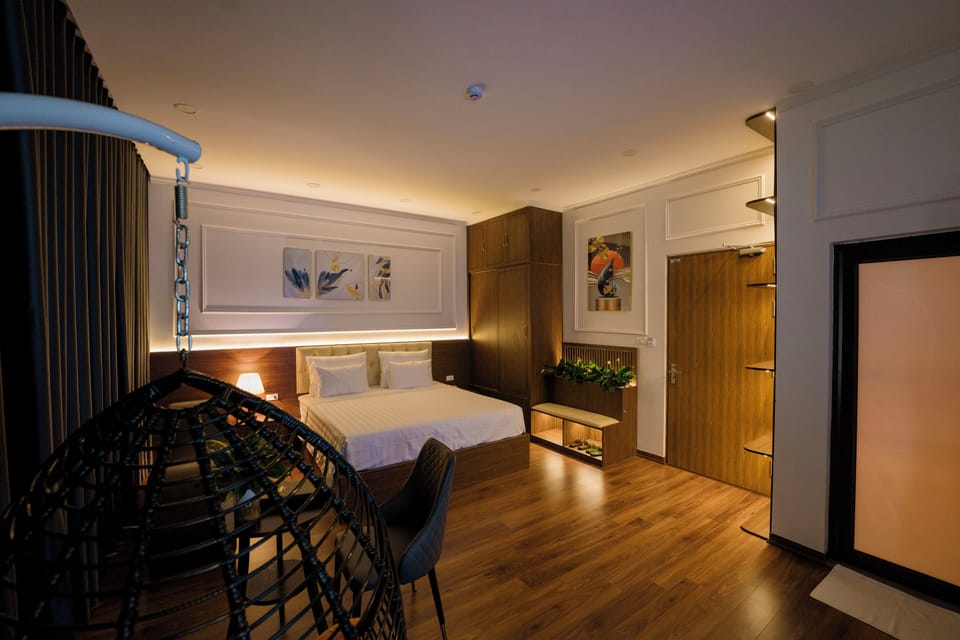 Double Room Single Use, Balcony, City View | Premium bedding, pillowtop beds, desk, blackout drapes