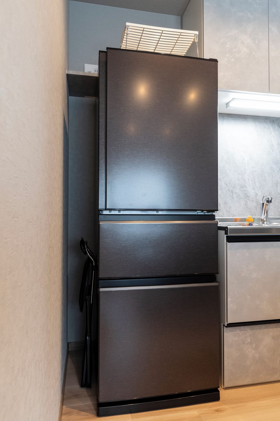Fridge, microwave, stovetop, toaster