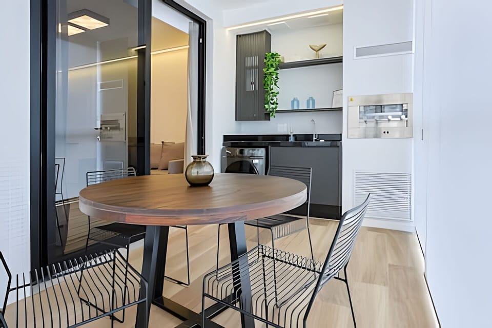 Apartment | Dining