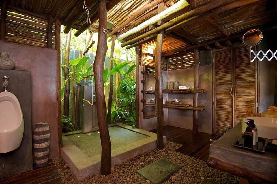 Classic Villa, 1 Bedroom | Bathroom | Shower, towels