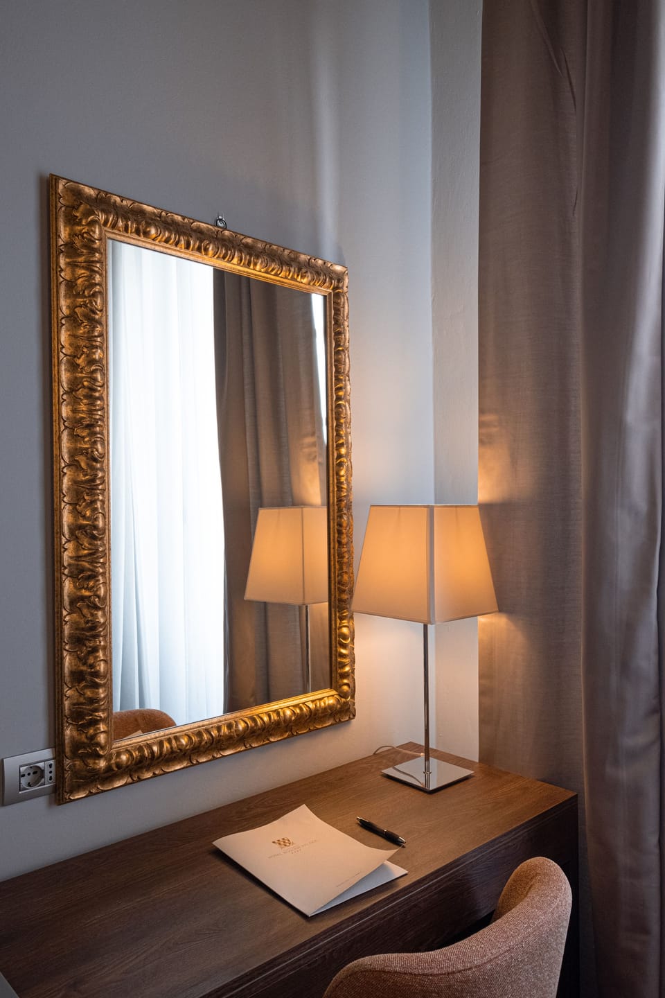 Superior Room | In-room safe, desk, free WiFi