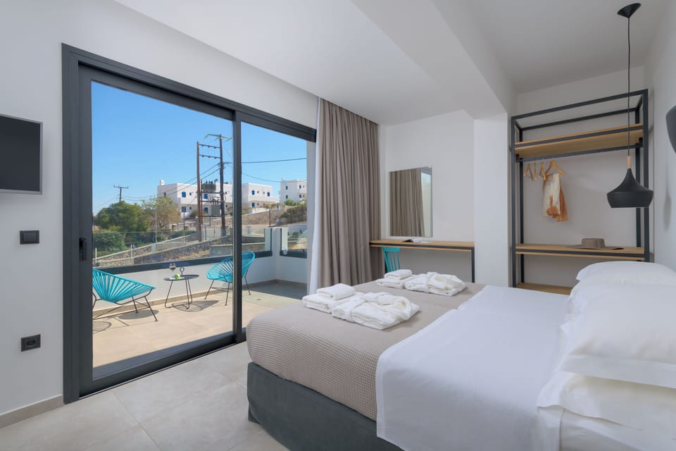 2 bedrooms, in-room safe, blackout drapes, soundproofing
