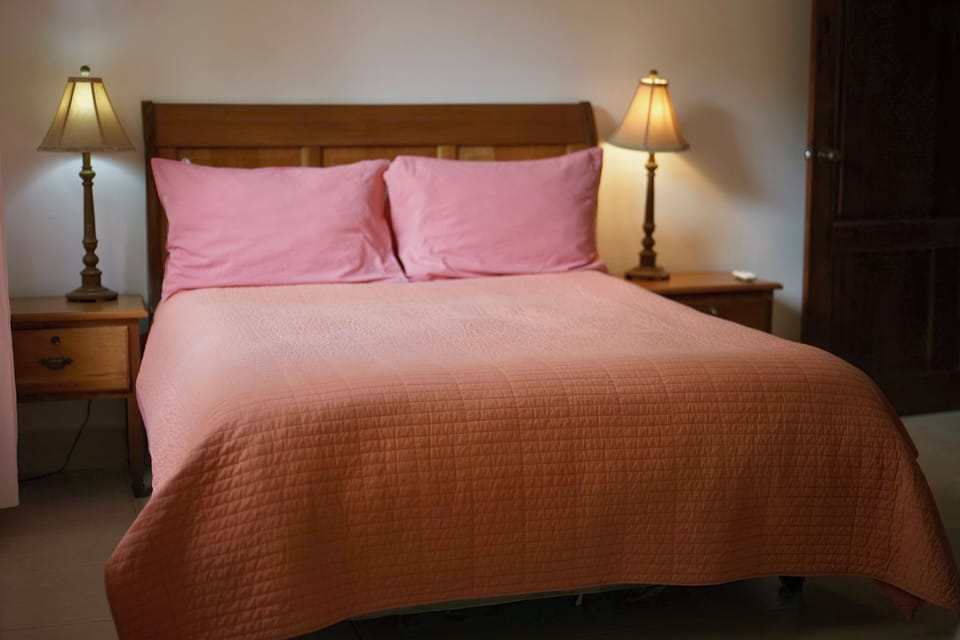 3 bedrooms, in-room safe, blackout drapes, iron/ironing board