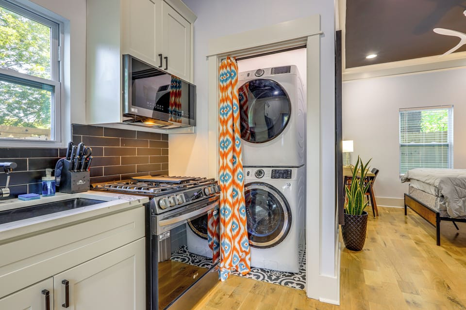 Apartment (0 Bedroom) | Interior