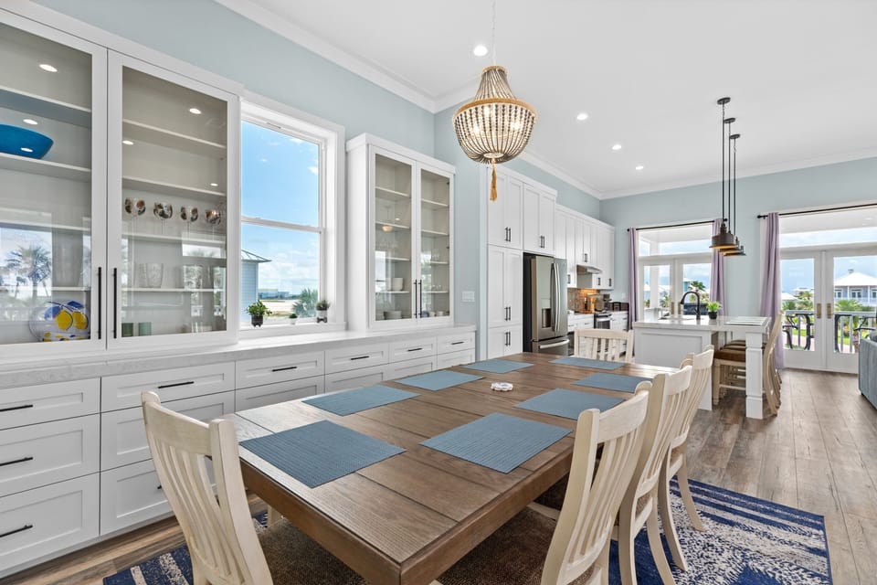 House, 4 Bedrooms | Private kitchen | Coffee/tea maker, fridge, oven, toaster