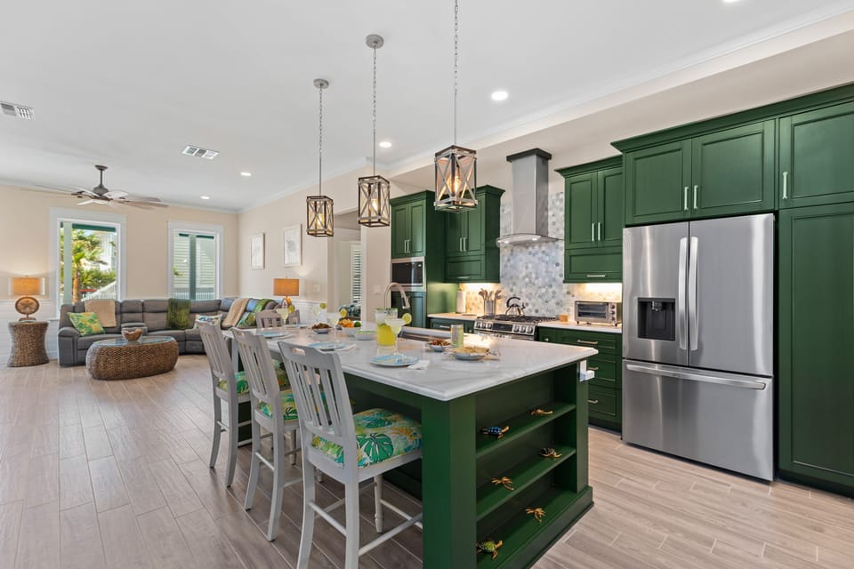 House, 3 Bedrooms | Private kitchen | Coffee/tea maker, fridge, oven, toaster
