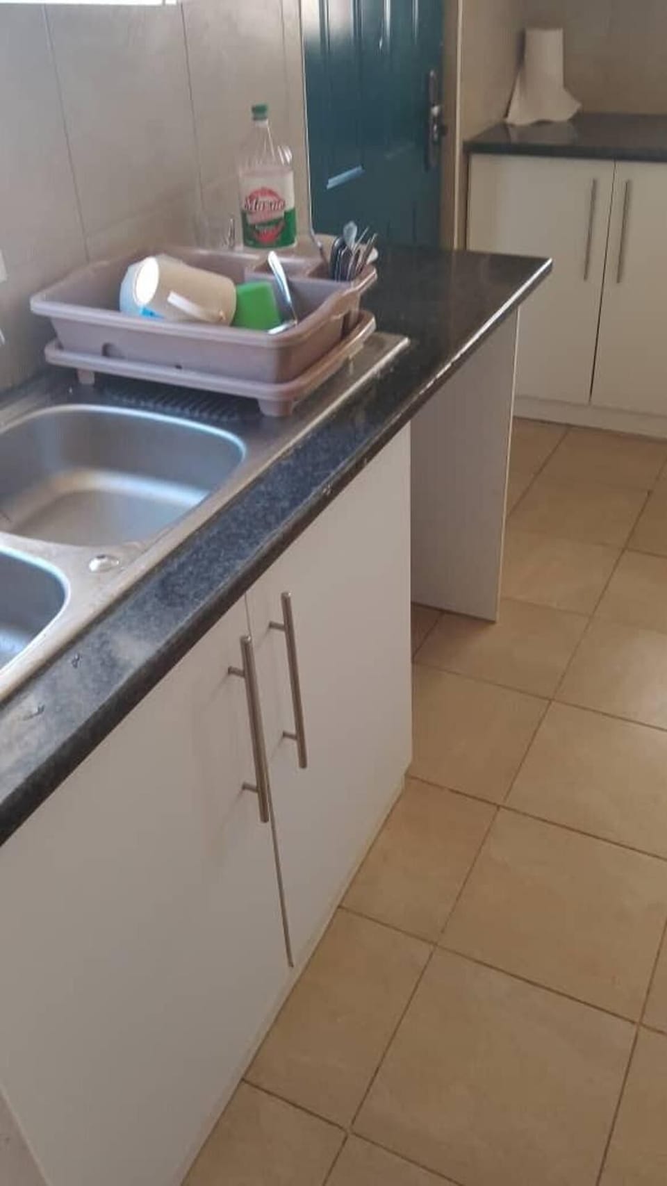 House | Private kitchen | Fridge, microwave, oven, stovetop